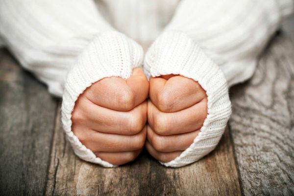 یخ بودن دست و پا بی دلیل نیست