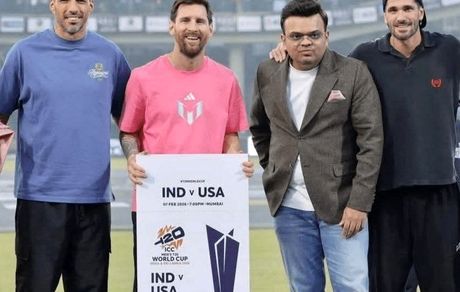 مسی در هند پول پارو کرد