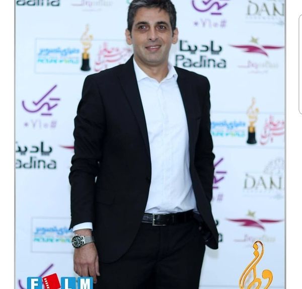 تیپ دامادی حمید گودرزی در جشن حافظ + عکس