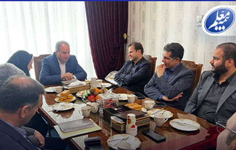 دیدار معاونین و بازرس ویژه مدیرعامل بیمه معلم با مدیرکل آموزش و پرورش آذربایجان شرقی