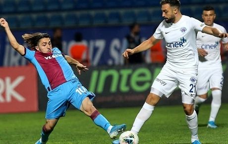 سوپرلیگ ترکیه| تساوی ترابزون‌اسپور در شب نیمکت‌نشینی حسینی 