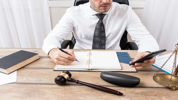 آیا کارفرما میتواند سفته کارگر را به اجرا بگذارد؟