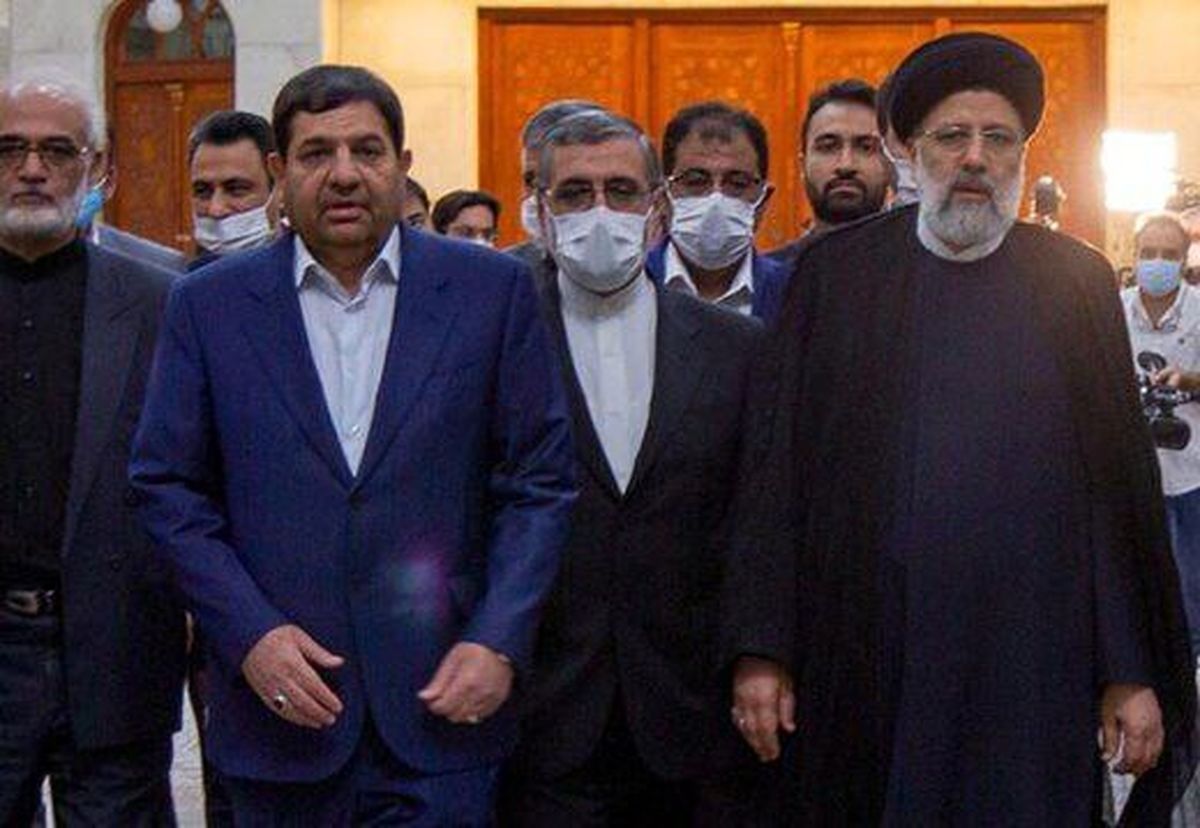 در این مملکت دموکراسی توهم است! 