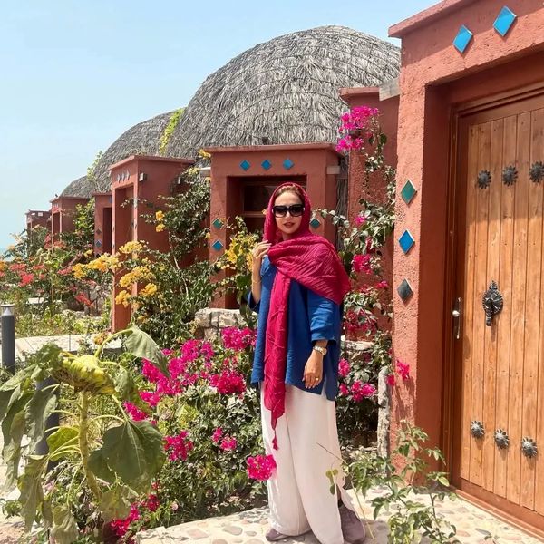 شبنم قلی خانی با یک پوشش خاص
