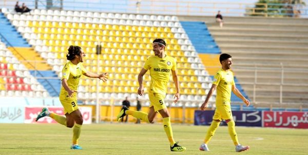 استاندار بوشهر پیگیر حل مشکلات پارس جنوبی شد