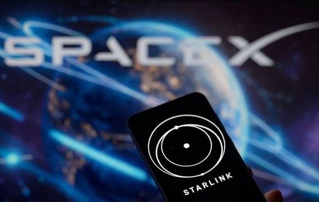 رئیس سازمان فضایی روسیه: مسکو رقیب استارلینکِ ایلان ماسک خواهد شد