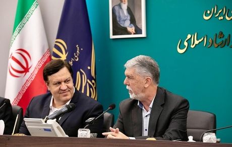 قدردانی وزیر ارشاد از بانک ملت برای مشارکت در ارائه خدمت فرهنگ‌کارت
