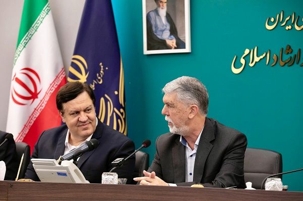 قدردانی وزیر ارشاد از بانک ملت برای مشارکت در ارائه خدمت فرهنگکارت