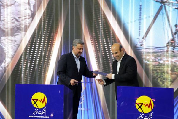امضای تفاهم‌نامه اتصال ۱۵۰۰ مگاوات نیروگاه خورشیدی تهران تا پیش از اوج بار ۱۴۰۵