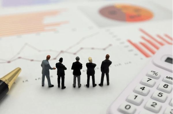 فرمول جدید دولت برای دریافت یارانه و کالابرگ؛ دهک‌های بالا هم یارانه و کالابرگ می‌گیرند!