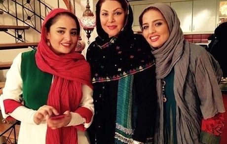 لاله اسکندری در میان بازیگر معروف و خواهرش + عکس