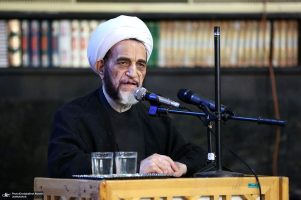 پزشکیان تحت فشار پایداری‌ها مجبور به گزینش افرادی شده که نه کارنامه قابل دفاعی دارند و نه توانمندی خاصی!