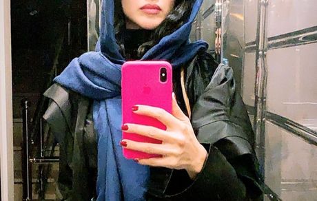 استایل الهه حصاری در آسانسور خانه‌اش+ عکس