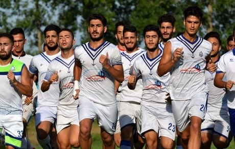  ملوان با بازیکنان استقلال و پرسپولیس استارت زد + عکس