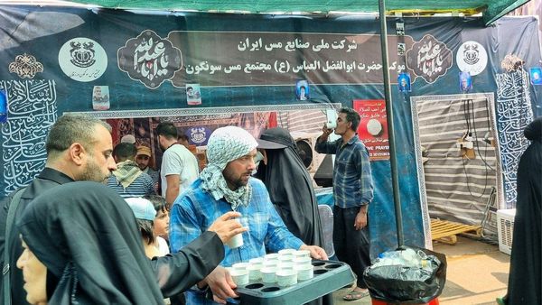 خدمترسانی ۴ موکب شرکت ملی صنایع مس ایران به زوار حضرت اباعبدالله الحسین (ع)