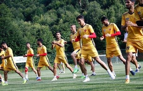 فنونی زاده : پارس جنوبی حریف پرسپولیس در آزادی شوند