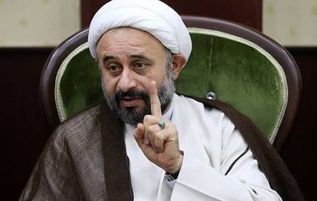 ناصر نقویان: از حضرت صدیقه طاهره دفاع نمی‌کنید، شیعه را رسوای خاص و عام می‌کنید + فایل صوتی