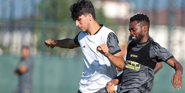 کامسوبا: کار کردن با مورایس فوقالعاده است