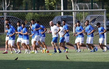 شکایت مدیر برنامه ووریا غفوری از چند رسانه ورزشی
