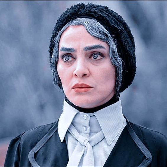 خانم بازیگر جاسوس از آب درآمد!