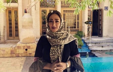 الهام حمیدی در باغ رستوران + عکس