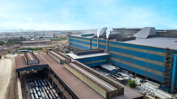 رشد چشمگیر سودآوری فولاد هرمزگان در نیمه نخست سال ۱۴۰۴