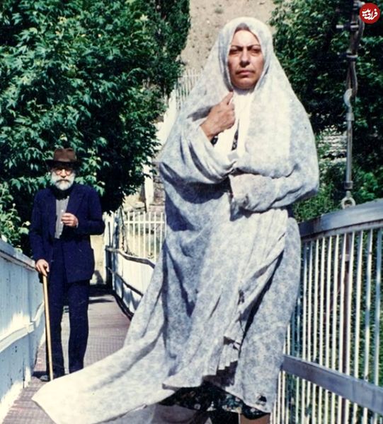 تصویری از «ثریا قاسمی» در کنار «هادی اسلامی» 