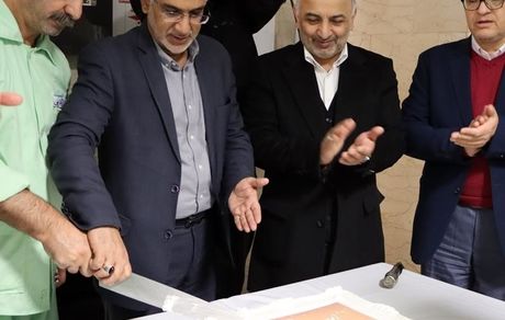 دیدار مدیرعامل بیمه دی با جانبازان بیمارستان صدر همزمان با بزرگداشت روز جانباز