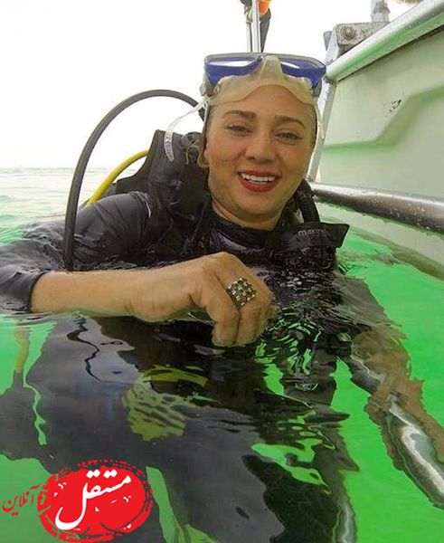 غواصی کردن خانم بازیگر + عکس