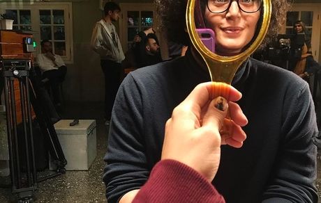 چهره الناز شاکر دوست با موهای مرد روبرویش + عکس