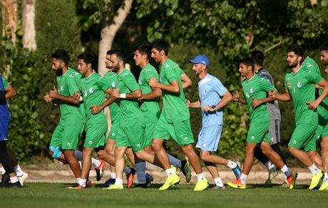برگزاری تمرین استقلال در غیاب ملی پوشان، چشمی و غلامپور