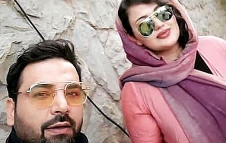 سلفی احسان علیخانی با هوادار خانومش + عکس