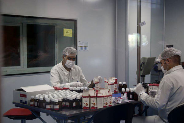 رونمایی از محصول جدید شرکت داروسازی دانا وابسته به بانک ملی ایران