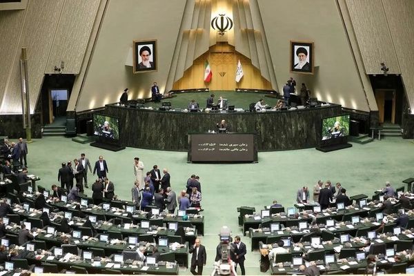 جلسه امروز  مجلس غیرعلنی شد