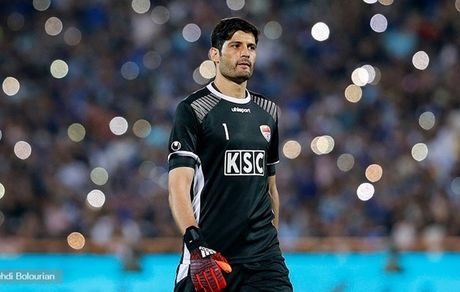 گردان:مقابل تیم‌های ثروتمند باز بازی کنیم و ببازیم بهتر است؟