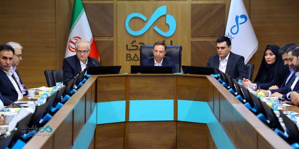 توسعه سهم بازار بانک دی نتیجه تغییر در استراتژی‌ها و نگاه کارکنان است