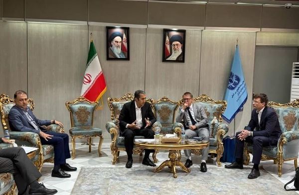 همکاری با شرکت بلاز برای تحقق اهداف برنامههای توسعه معدنی شرکت مس