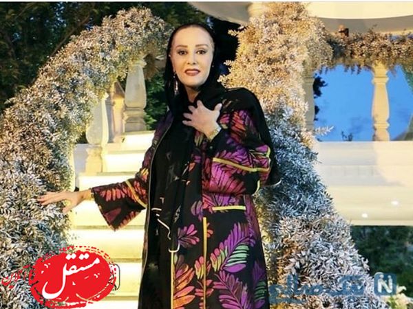 خانم بازیگر در تالاری مجلل + عکس