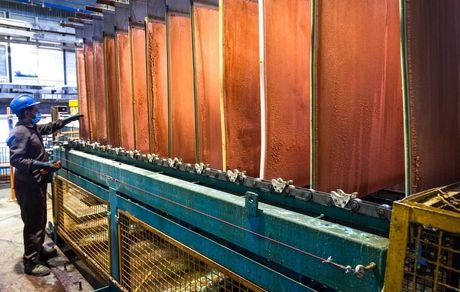 گزارش ۵ ماهه فملی منتشر شد؛ رشد ۳۸ درصدی درآمد عملیاتی