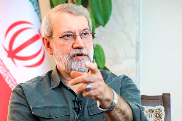 لاریجانی: ژ۳ دست کسانی نیست که برای شعار دادن بیرون آمده‌اند / وقتی دنبال فتح کلانتری رفتند یعنی دنبال جنگ داخلی بودند
