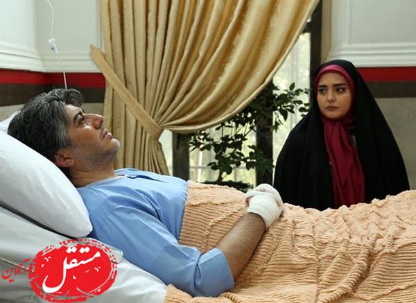 بازیگر سریال ستایش بر روی تخت بیمارستان + عکس