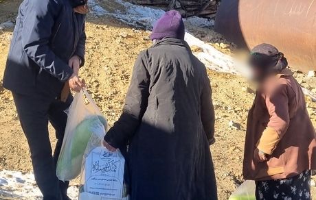 شیرینی یلدا با طعم همدلی مس سونگون در روستاهای ورزقان