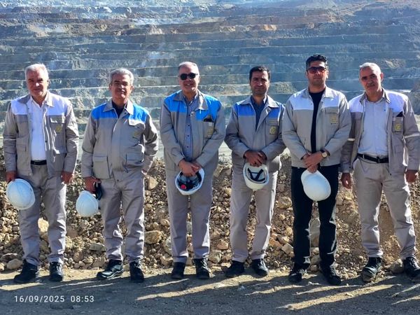 بازدید هیات ایمپاسکو از کارخانه طلای زرشوران