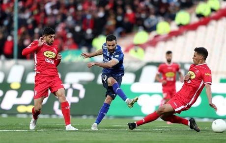 بنگر: نقطه قوت استقلال خط حمله‌اش است/ شانس برد پرسپولیس را بیشتر می‌دانم 