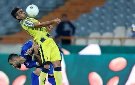 زد و خورد در بالای جدول زیر سایه سرخابی ها