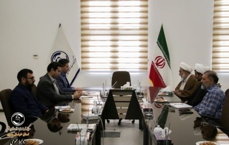 راه‌اندازی میز خدمت بیمه و درمان طلاب استان خراسان رضوی