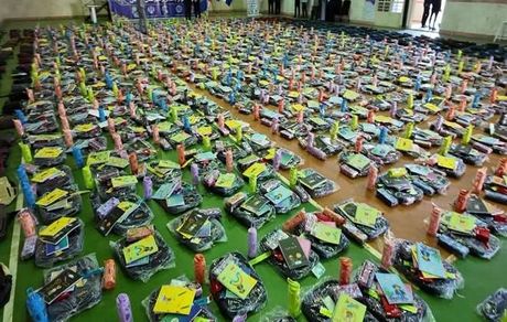 توزیع ۱۵۰۰ بسته لوازمالتحریر با مشارکت مجتمع مس سونگون در ورزقان