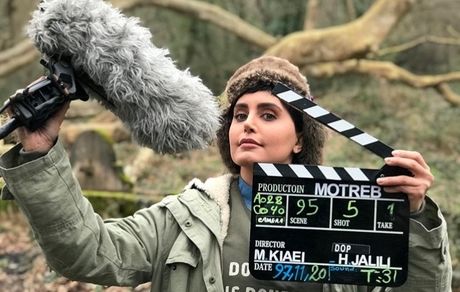 وقتی الناز شاکردوست دستیار کارگردان میشود + عکس