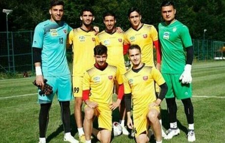 دروازه‌بان گالاتاسرای در تمرین پرسپولیس + عکس 