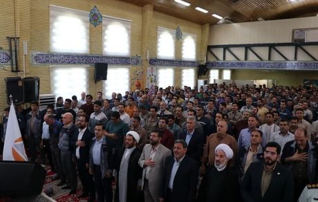 تجلیل از کارگران نمونه شرکت آلومینای ایران به مناسبت هفته کارگر